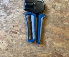 Plasterboard anchor setting tool