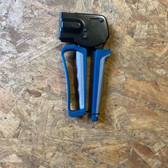 Plasterboard anchor setting tool