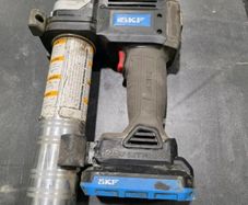 SKF TLGB 20 Battery Driven Grease Gun 700bar 0215