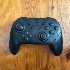 Nintendo switch pro controller ( official )