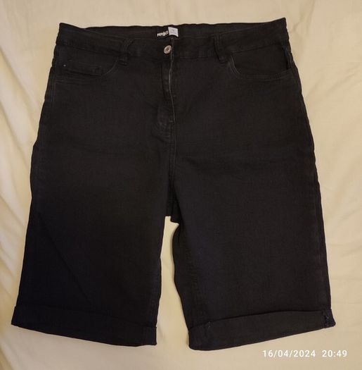 Size 16 Black denim shorts