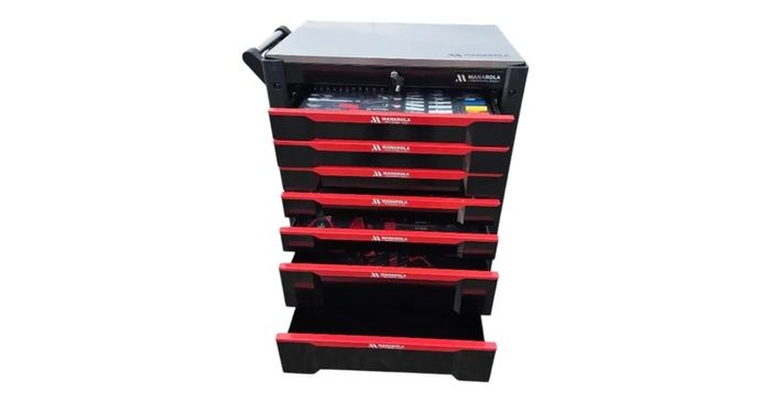 Professional 7-drawer Tool Chest + Full Tool Kit