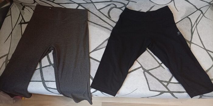 Leggings (2 Pieces) + 2 Pair of Socks