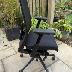 ergonomic office chair