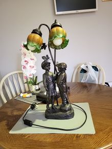 Table lamp