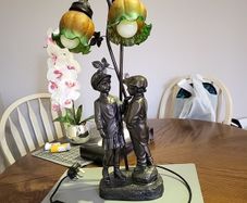 Table lamp