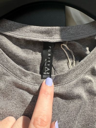 Purity Active tshirt - sz M