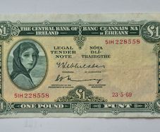 Lady Lavery 1 One pound Note. 1969.