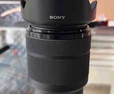 Sony FE 28-70  3.5-5.6 OSS Telephoto