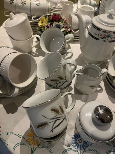 Coffee sets and glasses