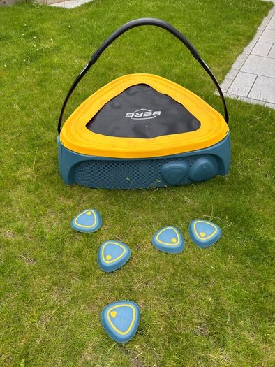 Kids trampoline (Berg Hoppaa)