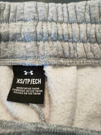 Under Armour women's joggers