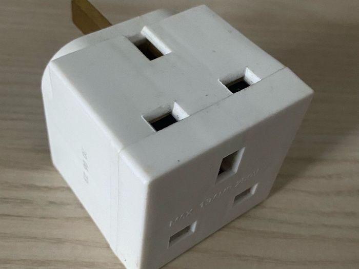 White UK/IE 3-way multi-plug socket adapter block White UK IE 3 way multi-plug socket adapter block