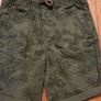 Age 6-7 Green Shorts Image 2