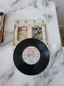 Anya one word vinyl 7inch