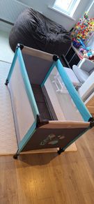tronttine travel cot
