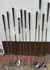 Titleist, Cobra & TaylorMade Golf Club Set with Callaway Golf Bag