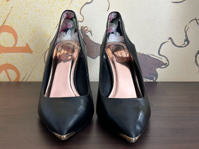 Ted Baker Jasemin Cutout Leather Courts