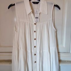 BNWT Size 16 Summer top