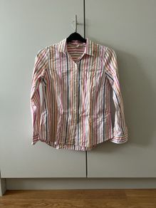 Women's GAP Shirt