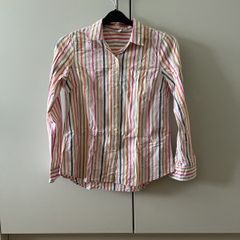 Women's GAP Shirt