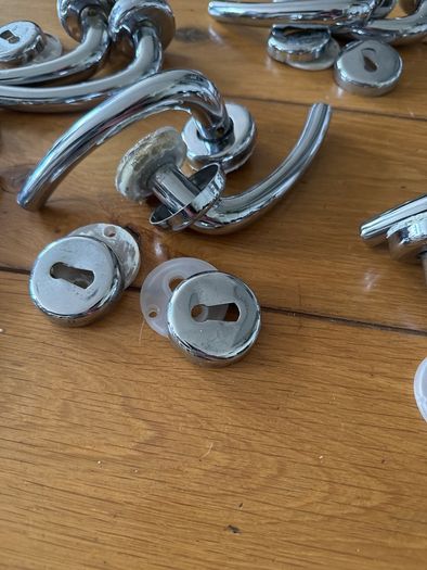 Door Handles & Escutcheons