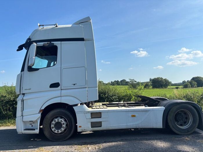 Mercedes-Benz Actros 2015