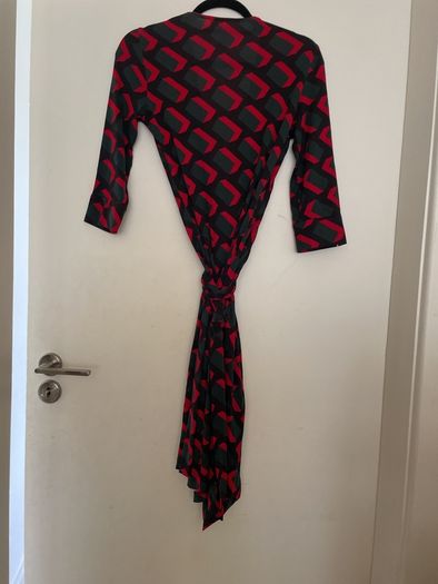 Diane van furstenburg wrap dress