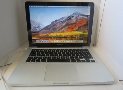 MacBook Pro i5 - 2