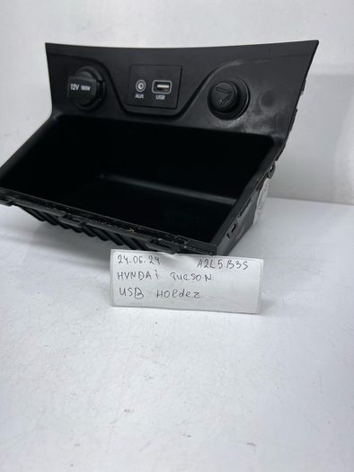 Hyundai Tucson Twin Double 12v Power Socket Outlets With Trim 2017 84630-d79104x A2l5b3s