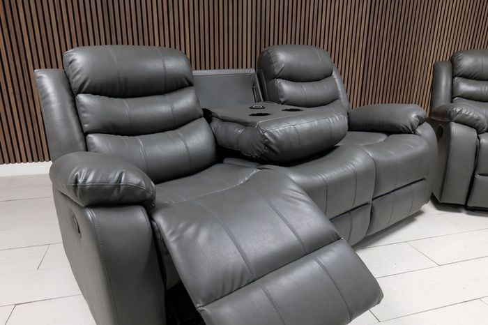 3+2 Roma Plus Wireless Charging Recliner Sofa Set