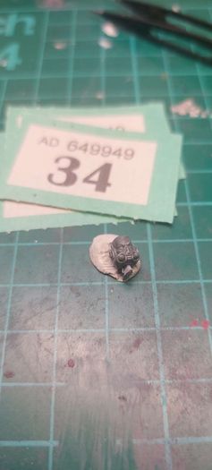 Warhammer 40K space marine heads singles