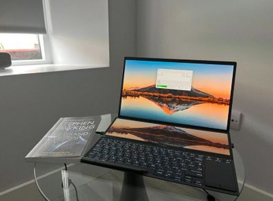Asus UX 482 16gb ram 512ssd Mint Condition