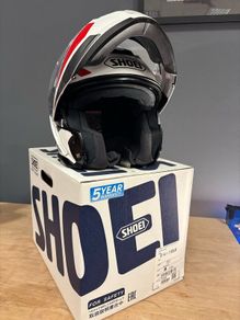Shoei Neotic 3 includes Communication system