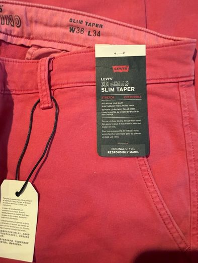 Levis Chinos Tapered