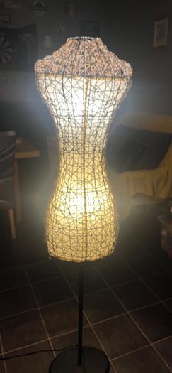 Silhouette floor  lamp
