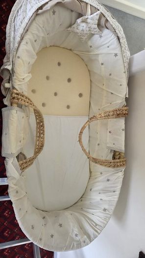 Mamas & Papas Moses Basket and Stand