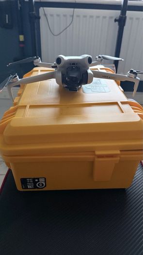 DJI Mini 4 PRO Drone with DJI Smart Controller and RC-N2 Remote Control |