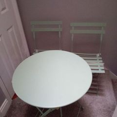 Garden Table and 2 chairs