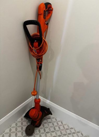 Black+Decker grass strimmer