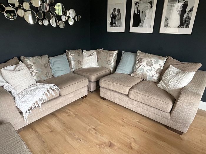large L shaped corner couch and storage box