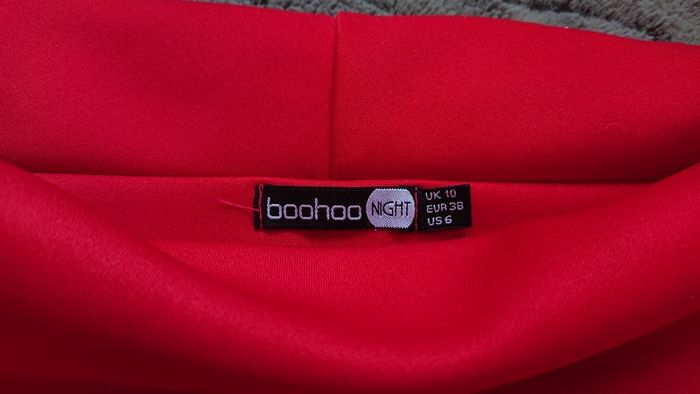 Red boohoo Dress. Size 10