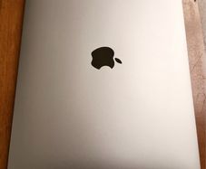 macbook air 256gb - immaculate