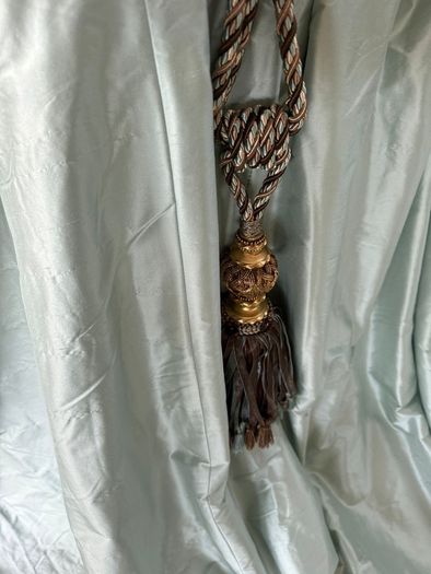 Colefax & Fowler Lucerne Silk INTERLINED Curtains 89 inch drop x 49 inch w per Panel 2 pairs Av