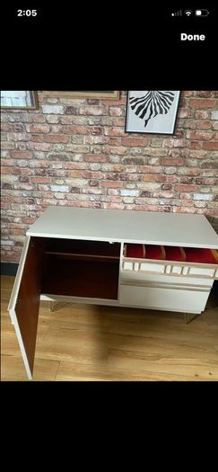 sideboard