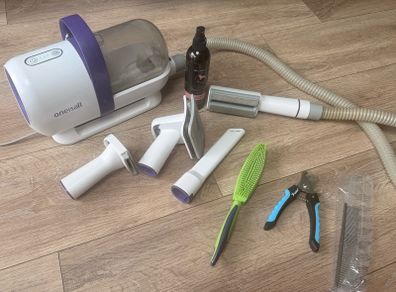 Oneisall pet grooming vaccum