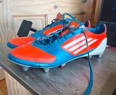 Football boots Adidas F50 Size 9.5