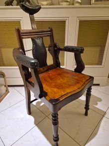 Barbers chair