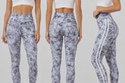 Women's Marble Print High-Waisted Leggings