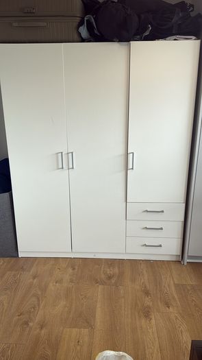 JYSK white Cabinet